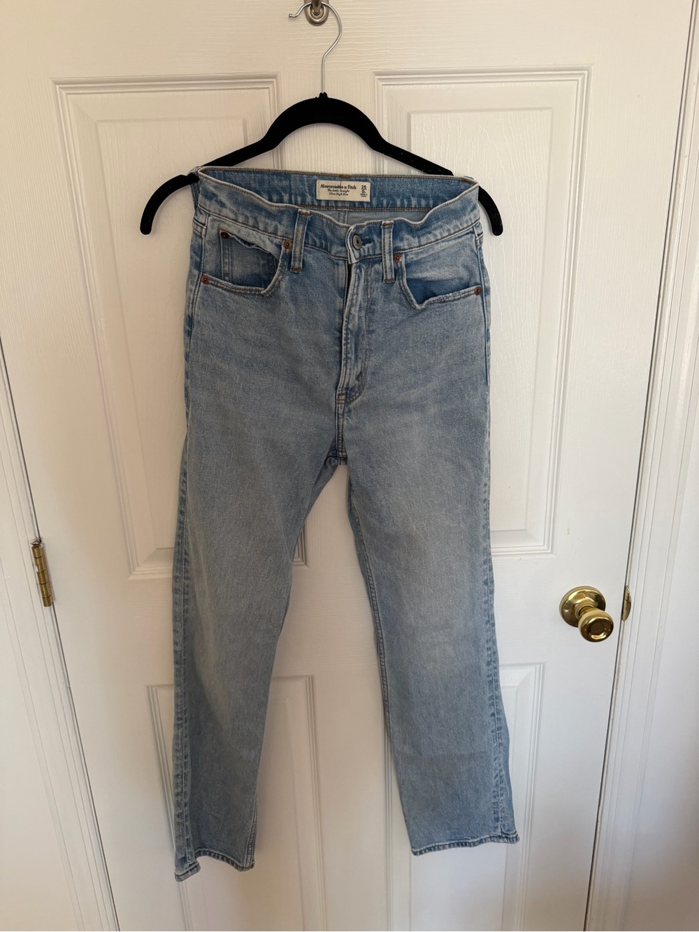 Abercrombie & Fitch Light Blue High-Rise Jeans (25/0 Long)